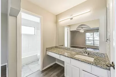 2406 Pilgrims Bend Drive, Friendswood, TX 77546 - Photo 29
