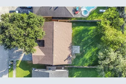 2406 Pilgrims Bend Drive, Friendswood, TX 77546 - Photo 37