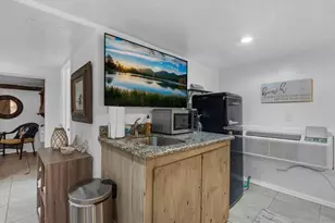 2411 42nd St, Galveston, TX 77550 - Photo 23