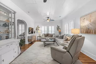 2411 42nd St, Galveston, TX 77550 - Photo 5