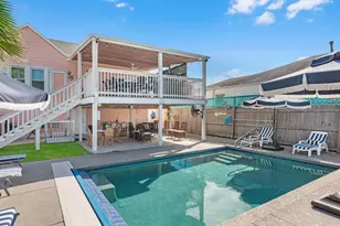 2411 42nd St, Galveston, TX 77550 - Photo 37