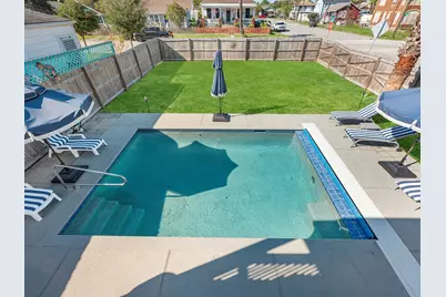 2411 42nd Street, Galveston, TX 77550 - Photo 33