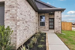 29131 Farmhouse Ests Dr, Waller, TX 77484 - Photo 3