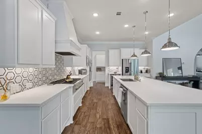 42 N Waterbridge Drive, The Woodlands, TX 77375 - Photo 11