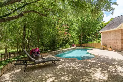 47 W Horizon Ridge Place, The Woodlands, TX 77381 - Photo 5