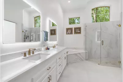 47 W Horizon Ridge Place, The Woodlands, TX 77381 - Photo 19