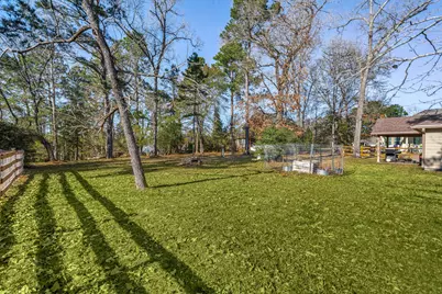 89 Hillsborough Drive, Huntsville, TX 77340 - Photo 11