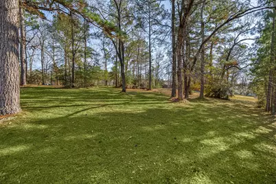 89 Hillsborough Drive, Huntsville, TX 77340 - Photo 5