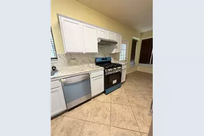 10030 Yolandita, Houston, TX 77075 - Photo 3