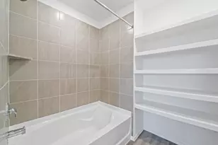 1011 Vilana Rdg Ln, Houston, TX 77090 - Photo 21