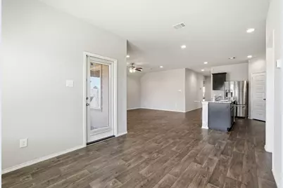 3935 Country Club Drive, Baytown, TX 77521 - Photo 9