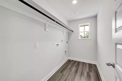 9233 Boulder Boulevard, Conroe, TX 77303 - Photo 17