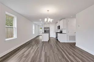 9233 Boulder Blvd, Conroe, TX 77303 - Photo 11