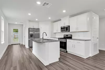 9233 Boulder Boulevard, Conroe, TX 77303 - Photo 11
