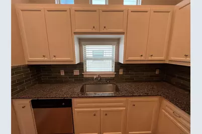 2710 Hullsmith Drive #404, Houston, TX 77063 - Photo 3