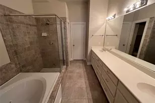 2710 Hullsmith Dr, Houston, TX 77063 - Photo 11