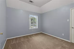 127 St Finans Way, Houston, TX 77015 - Photo 9
