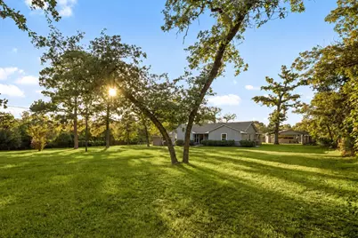 409 Sikes Road, Bellville, TX 77418 - Photo 9