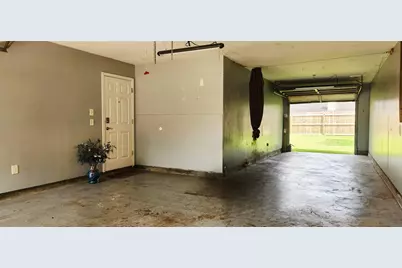 213 Mango Street, Lake Jackson, TX 77566 - Photo 37