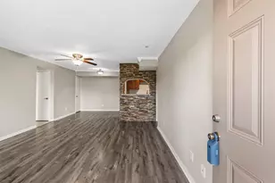 1860 White Oak Dr, Houston, TX 77009 - Photo 3