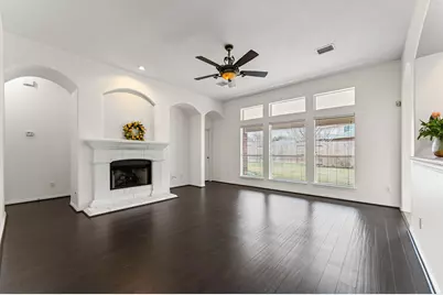 2611 Plantation Hollow Court, Missouri City, TX 77459 - Photo 7