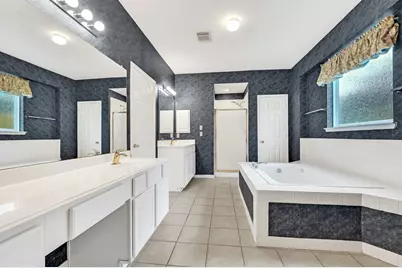 12006 Audrey Court, Pinehurst, TX 77362 - Photo 23