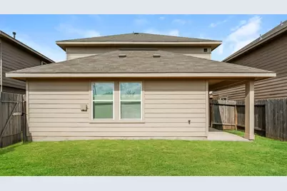 11946 Munich Drive, Houston, TX 77044 - Photo 3
