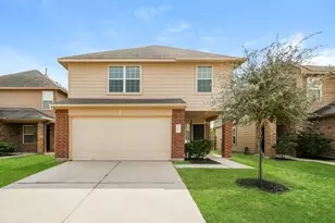 11946 Munich Dr, Houston, TX 77044 - Photo 1