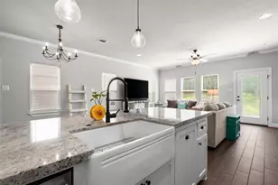 254 Capetown, Montgomery, TX 77356 - Photo 7