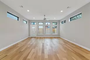 1121 E 27th St, Houston, TX 77009 - Photo 11