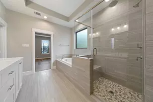 1121 E 27th St, Houston, TX 77009 - Photo 25