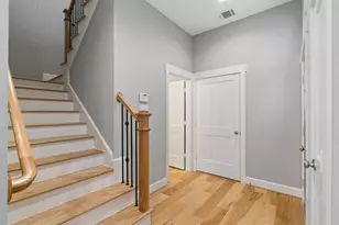 1121 E 27th St, Houston, TX 77009 - Photo 3