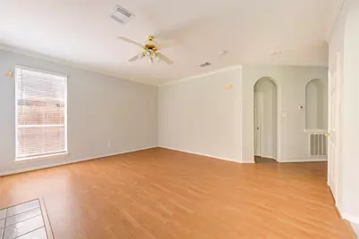 15314 Amesbury Lane, Sugar Land, TX 77478 - Photo 33