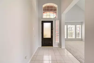 15314 Amesbury Lane, Sugar Land, TX 77478 - Photo 5