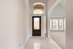 15314 Amesbury Ln, Sugar Land, TX 77478 - Photo 5