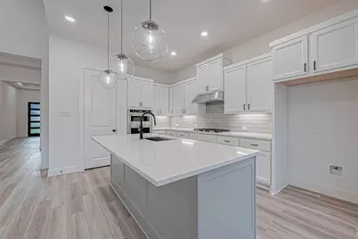 26914 Arethusa Court, The Woodlands, TX 77389 - Photo 13