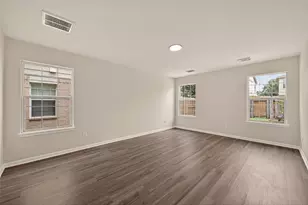 13011 Hill Canyon Ln, Houston, TX 77072 - Photo 35