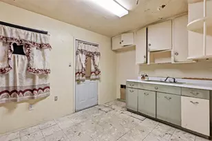 1419 Silverdale St, Houston, TX 77029 - Photo 19