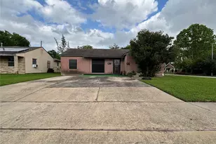 1419 Silverdale St, Houston, TX 77029 - Photo 3