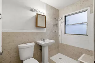 1419 Silverdale St, Houston, TX 77029 - Photo 15