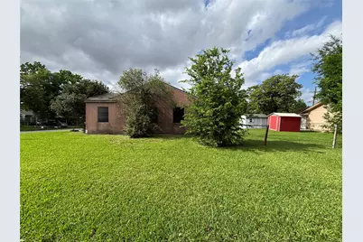 1419 Silverdale Street, Houston, TX 77029 - Photo 5