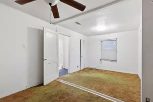 1419 Silverdale St, Houston, TX 77029 - Photo 21