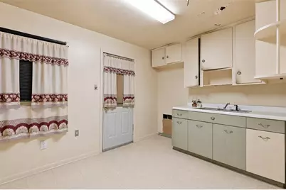 1419 Silverdale Street, Houston, TX 77029 - Photo 3