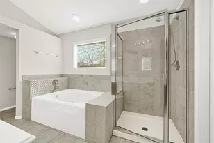 10210 Crooks Way Ct, Houston, TX 77065 - Photo 5