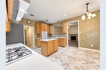 908 Azalea Pointe, League City, TX 77573 - Photo 11