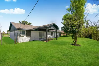 5442 Airport Boulevard, Houston, TX 77048 - Photo 25