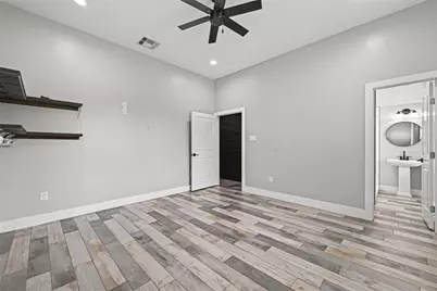 323 E Palm Street, Fresno, TX 77545 - Photo 19