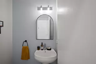 2303 Whitney St, Houston, TX 77006 - Photo 11