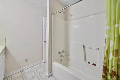 201 Red Oak Circle, Brazoria, TX 77422 - Photo 13