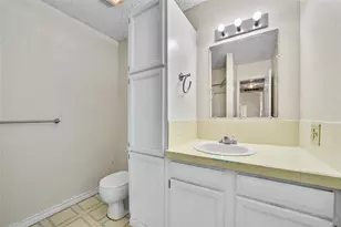 201 Red Oak Cir, Brazoria, TX 77422 - Photo 15